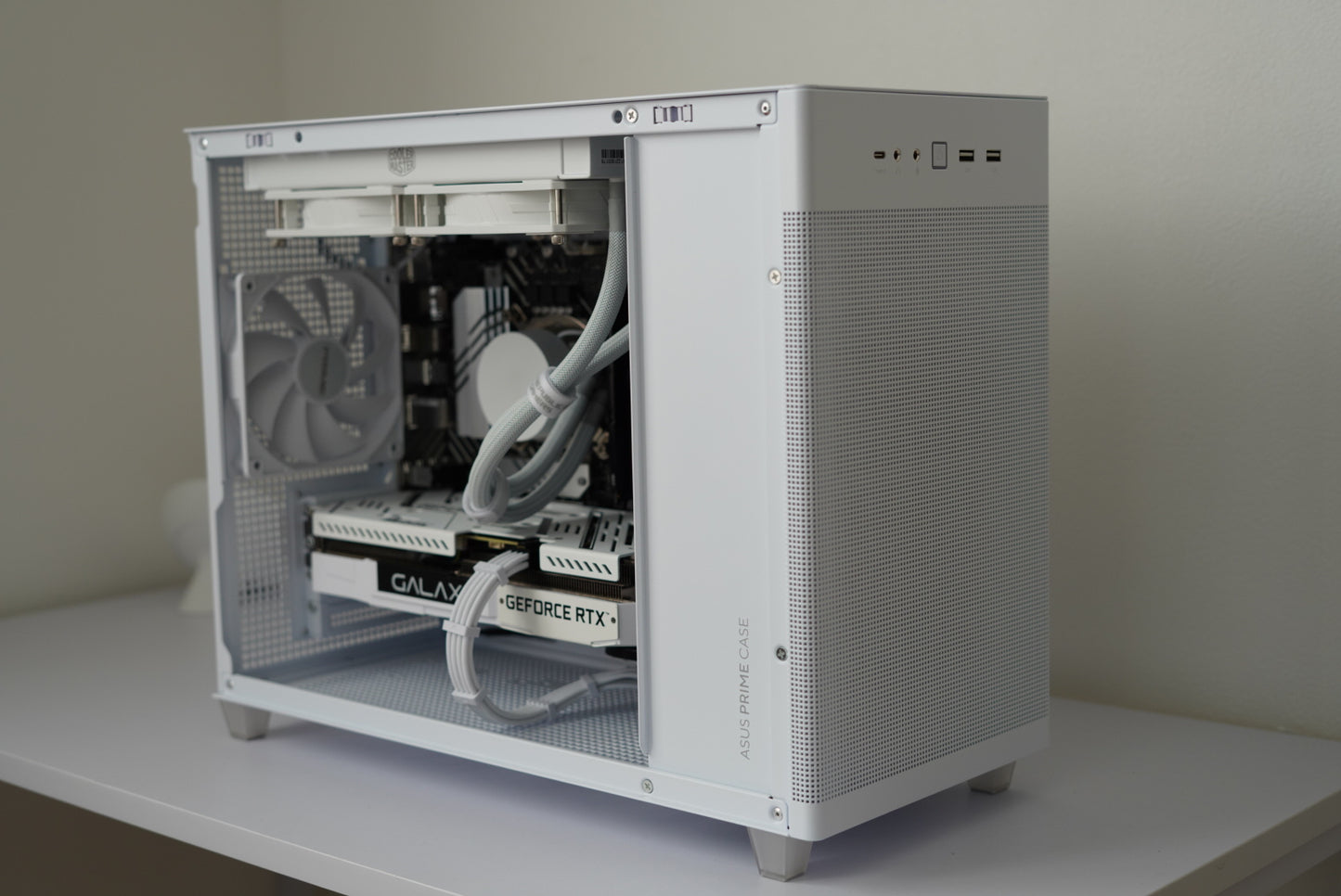 最新13世代 CPU 13600KF RTX3060 コンパクトサイズ ゲーミングPC